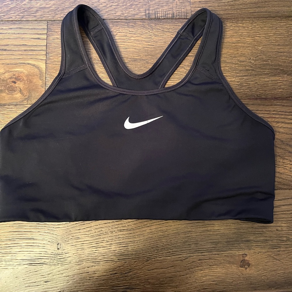 Women’s Nike high impact sports bra